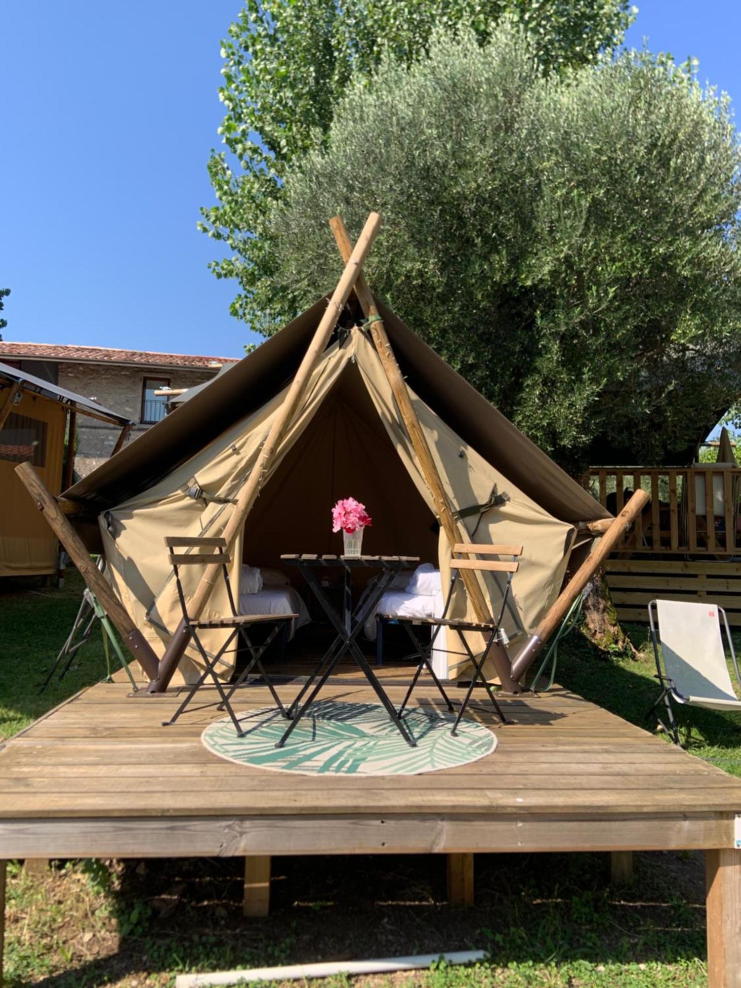 Sivinos Camping Boutique Manerba del Garda Dış mekan fotoğraf