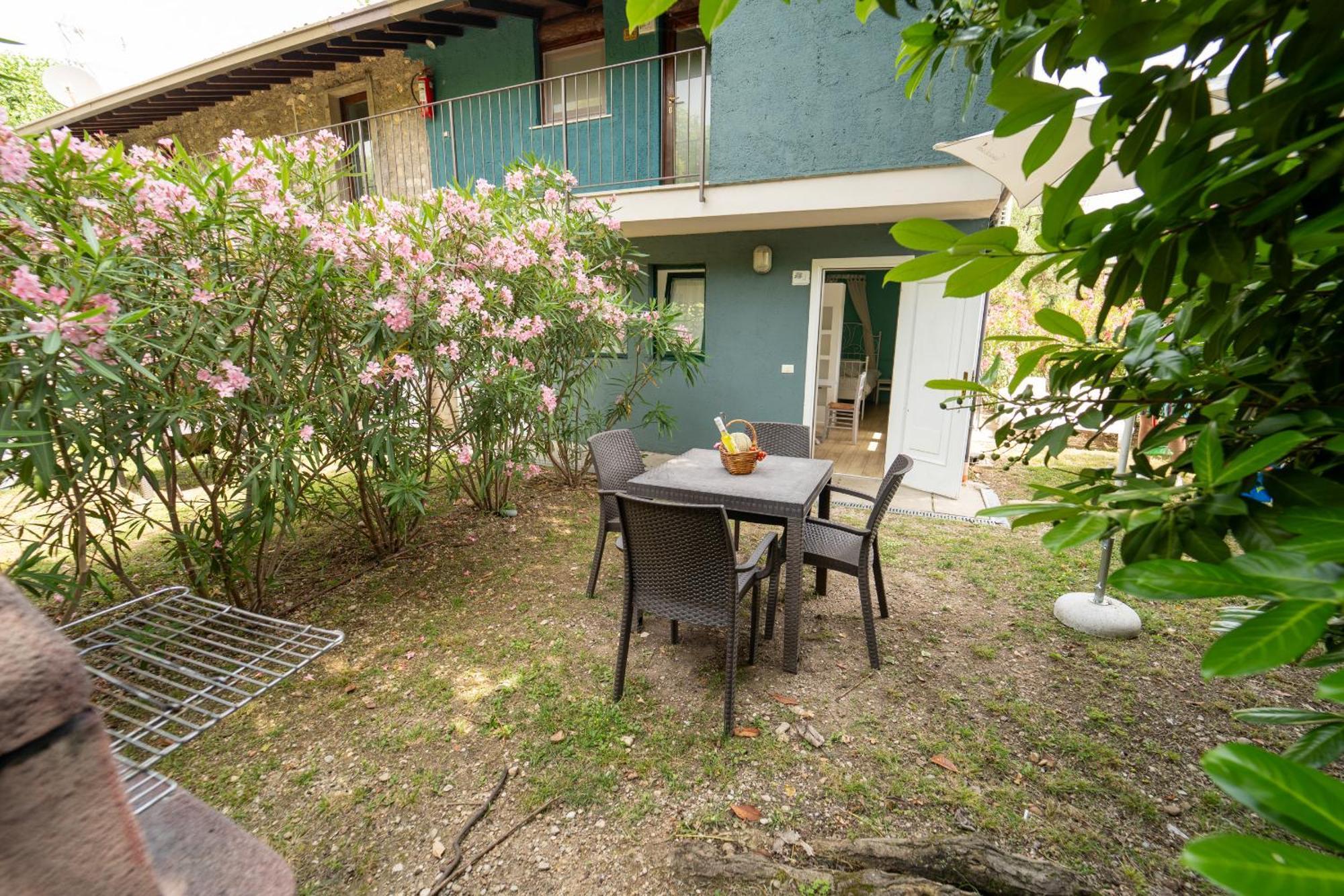 Sivinos Camping Boutique Manerba del Garda Oda fotoğraf